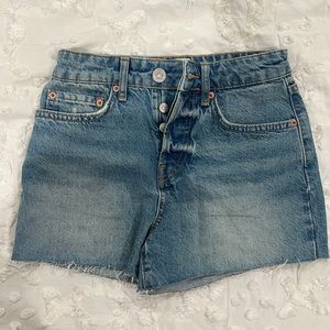 bdg urban outfitters shorts size 24